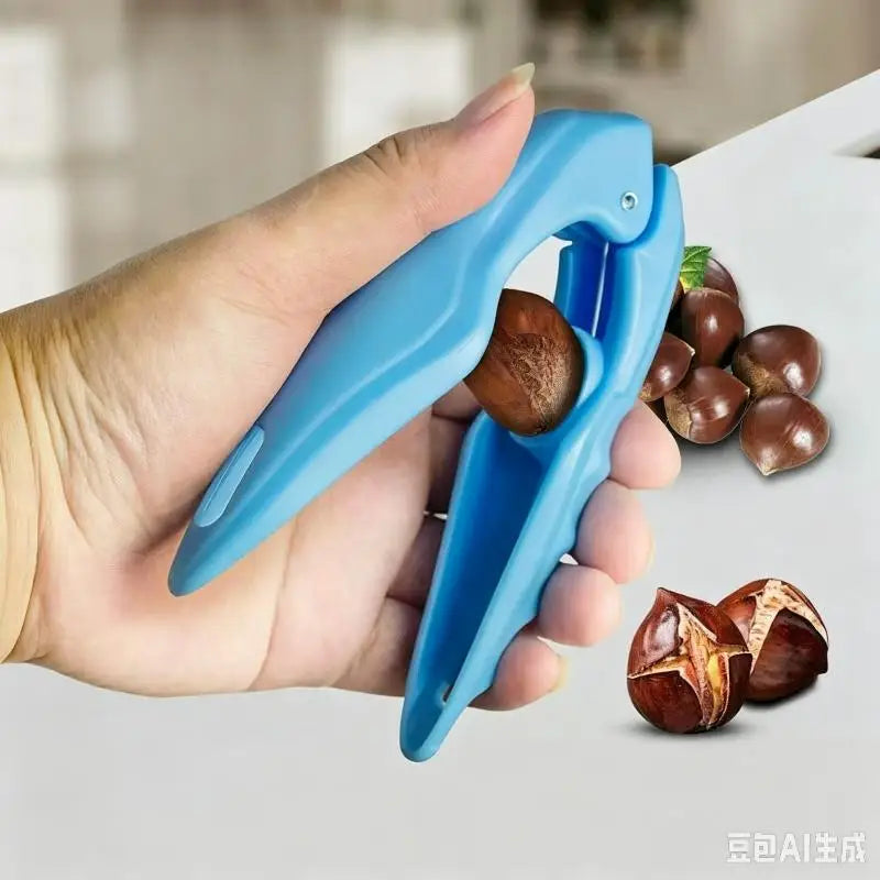 Chestnut Opener – Serrated Steel Blades & Ergonomic Handle