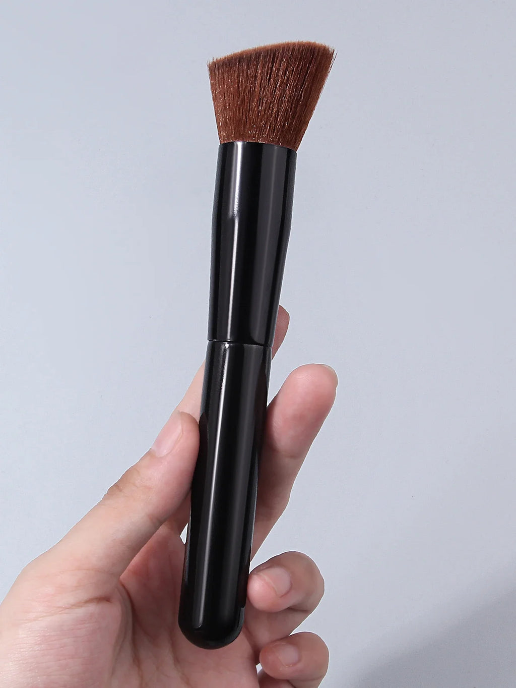 Nixie 2-Pc Angled Foundation Brush & Powder Puff Set