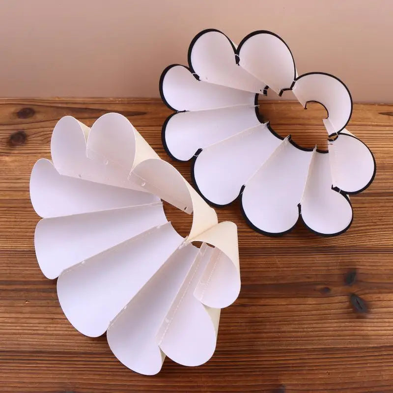 Flower Petal Desk Lamp Shade – Modern Bedroom & Study Decor