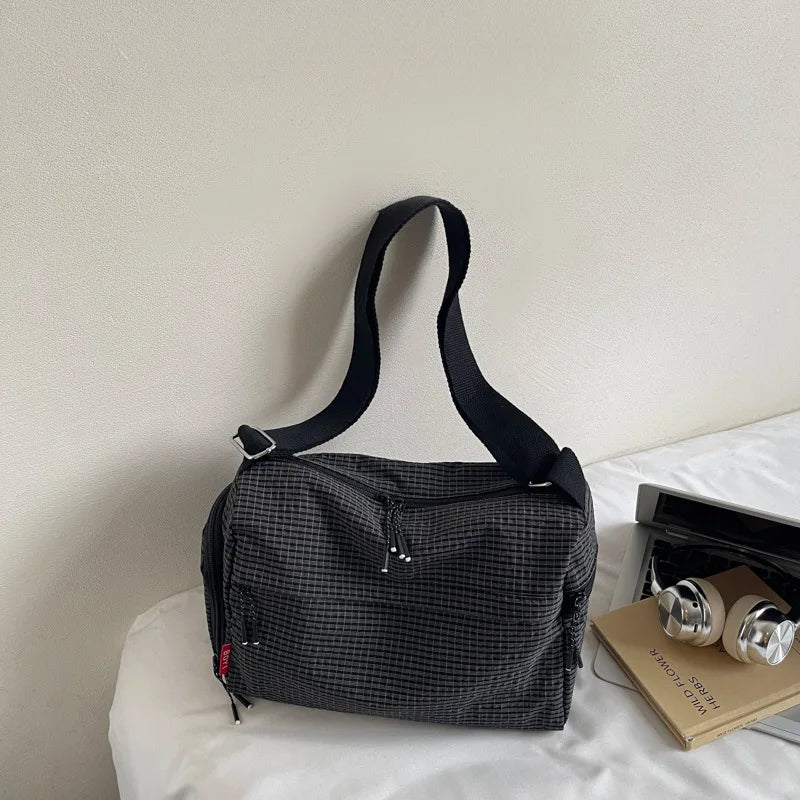 Nylon Dumpling Crossbody Shoulder Bag – Casual Women's Bag