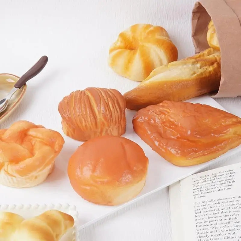 Mini Croissant Squeeze Toy – Slow Rebound PU Bread Decor