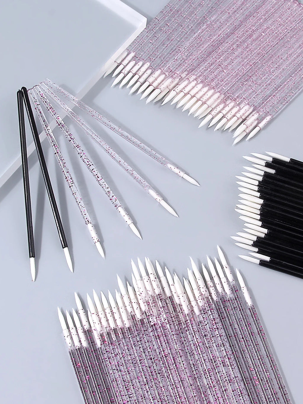 Disposable Lip Brushes 50/100 Pcs – Lipstick Gloss Wand Applicators
