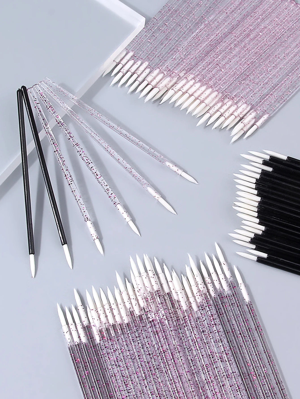 Disposable Lip Brushes 50/100 Pcs – Lipstick Gloss Wand Applicators