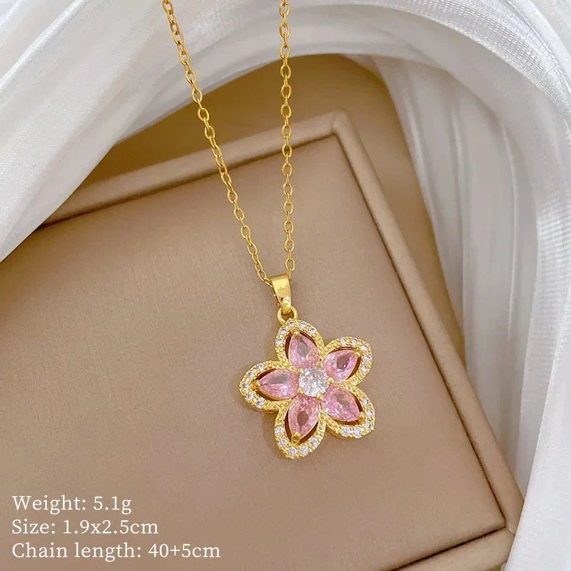 Women's Minimalist Flower Pendant Choker Necklace – Gold