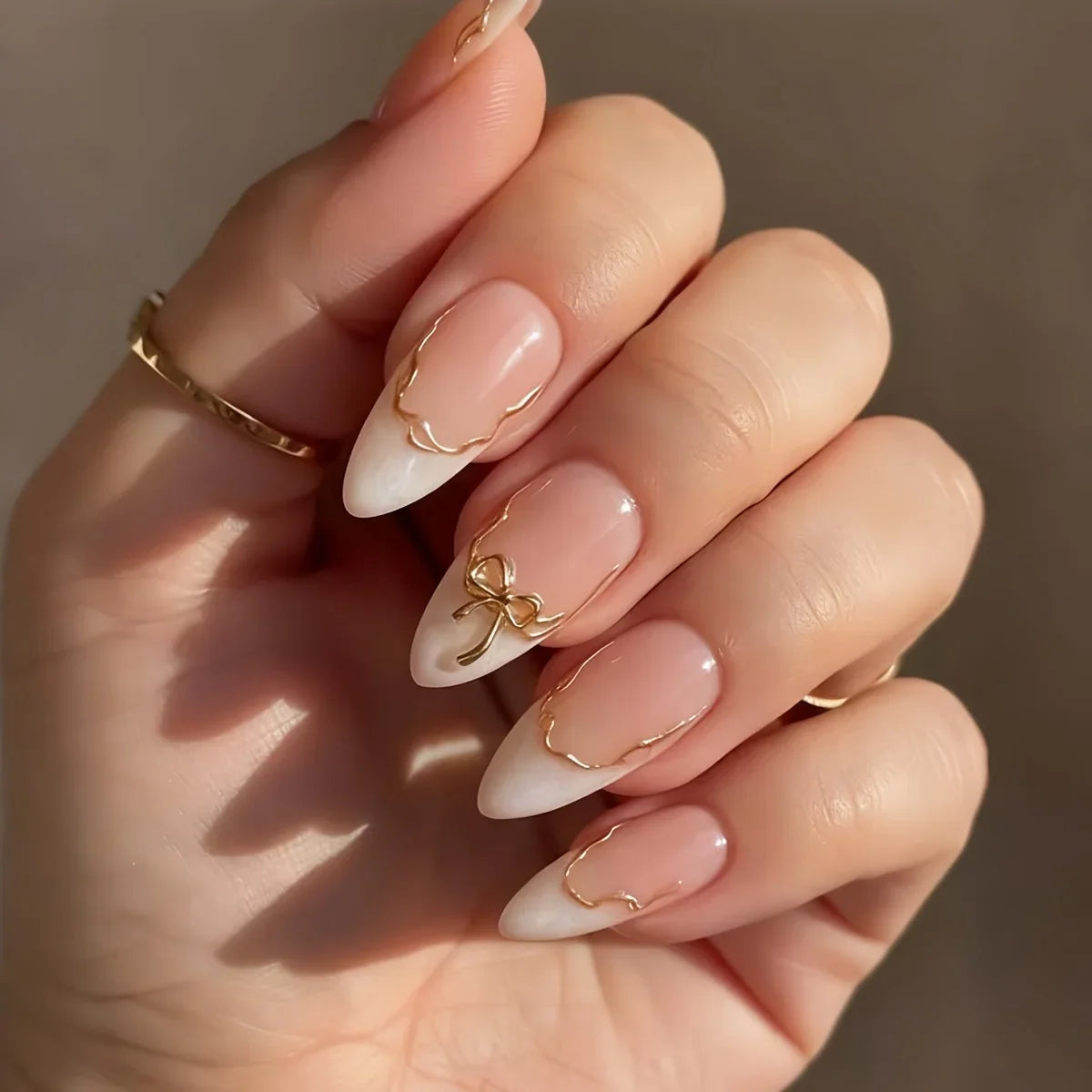 24Pcs White Almond Press-On Nails Gold 3D Bow Gradient | Nixie