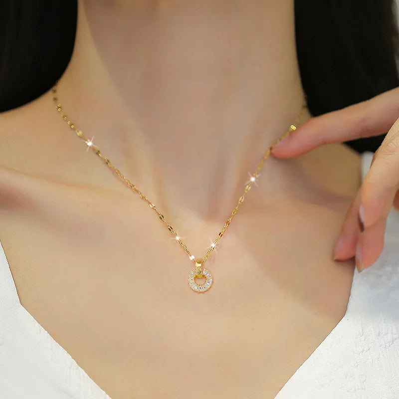 Women's Zircon Round Pendant Necklace | Gold Stainless Steel