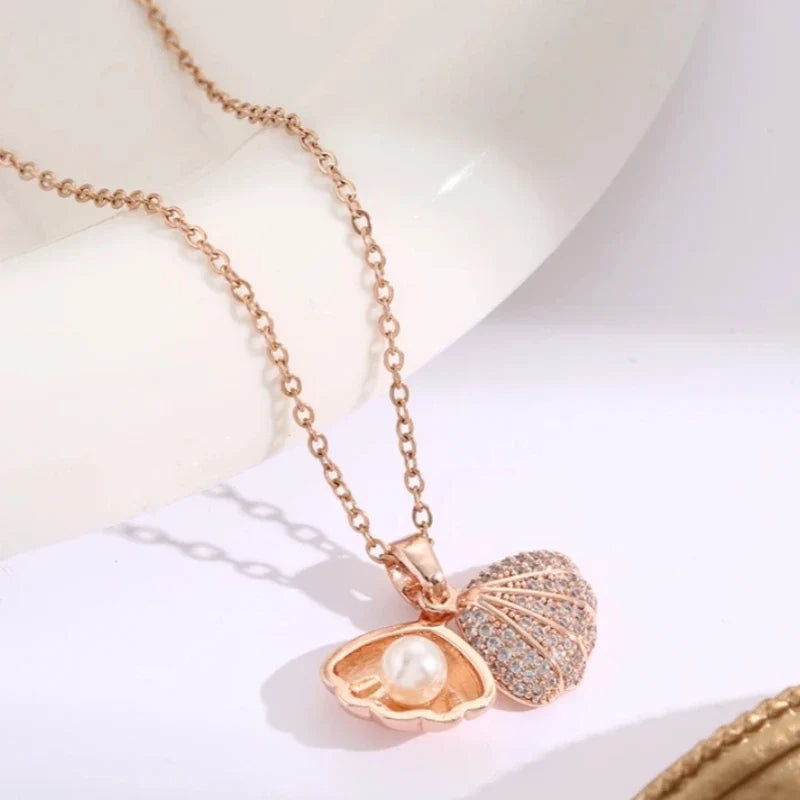 Women's Zircon Faux Pearl Copper Pendant Clavicle Necklace