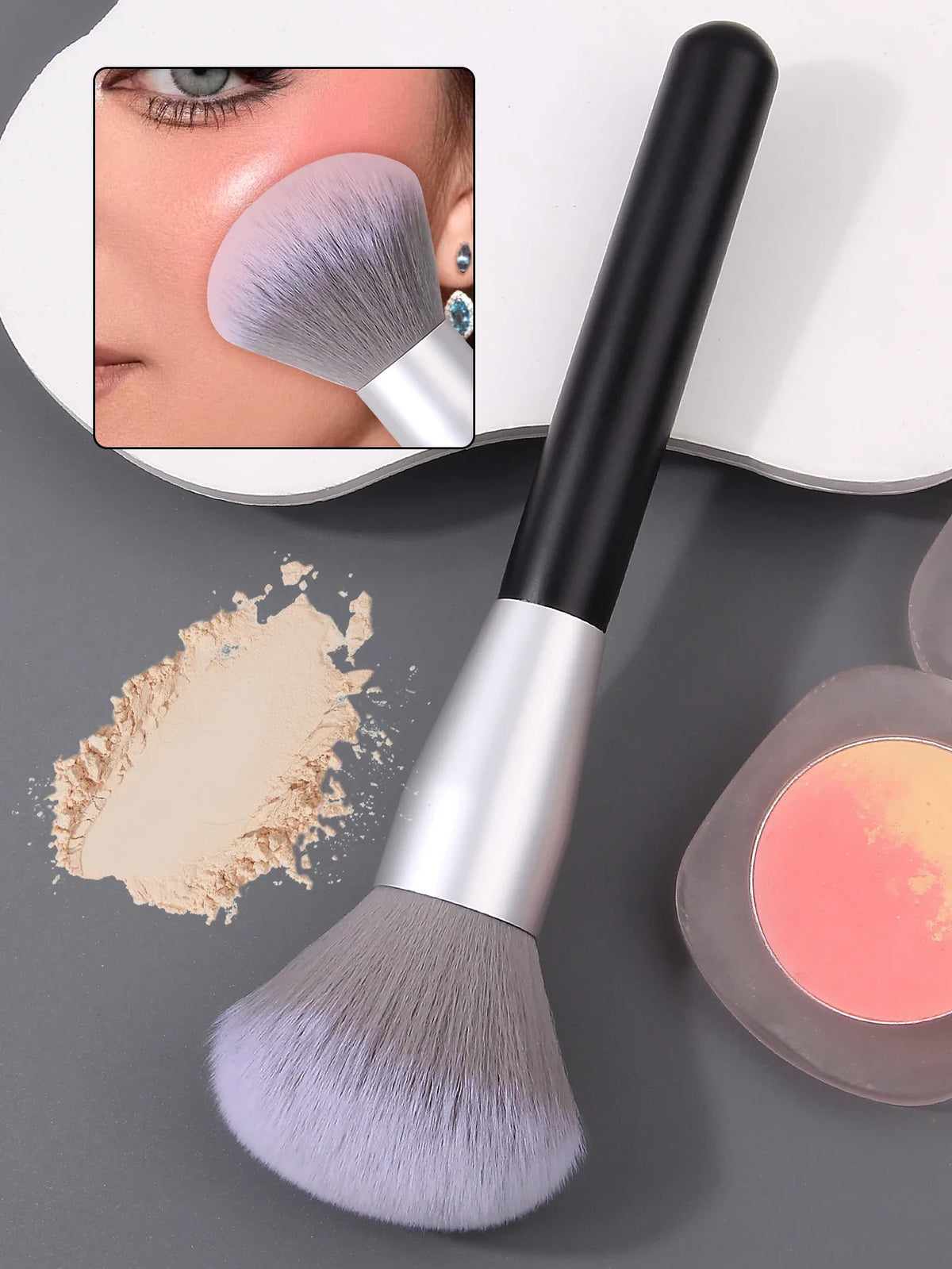 Fluffy Soft Bristle Makeup Brush – Blush, Powder & Setting