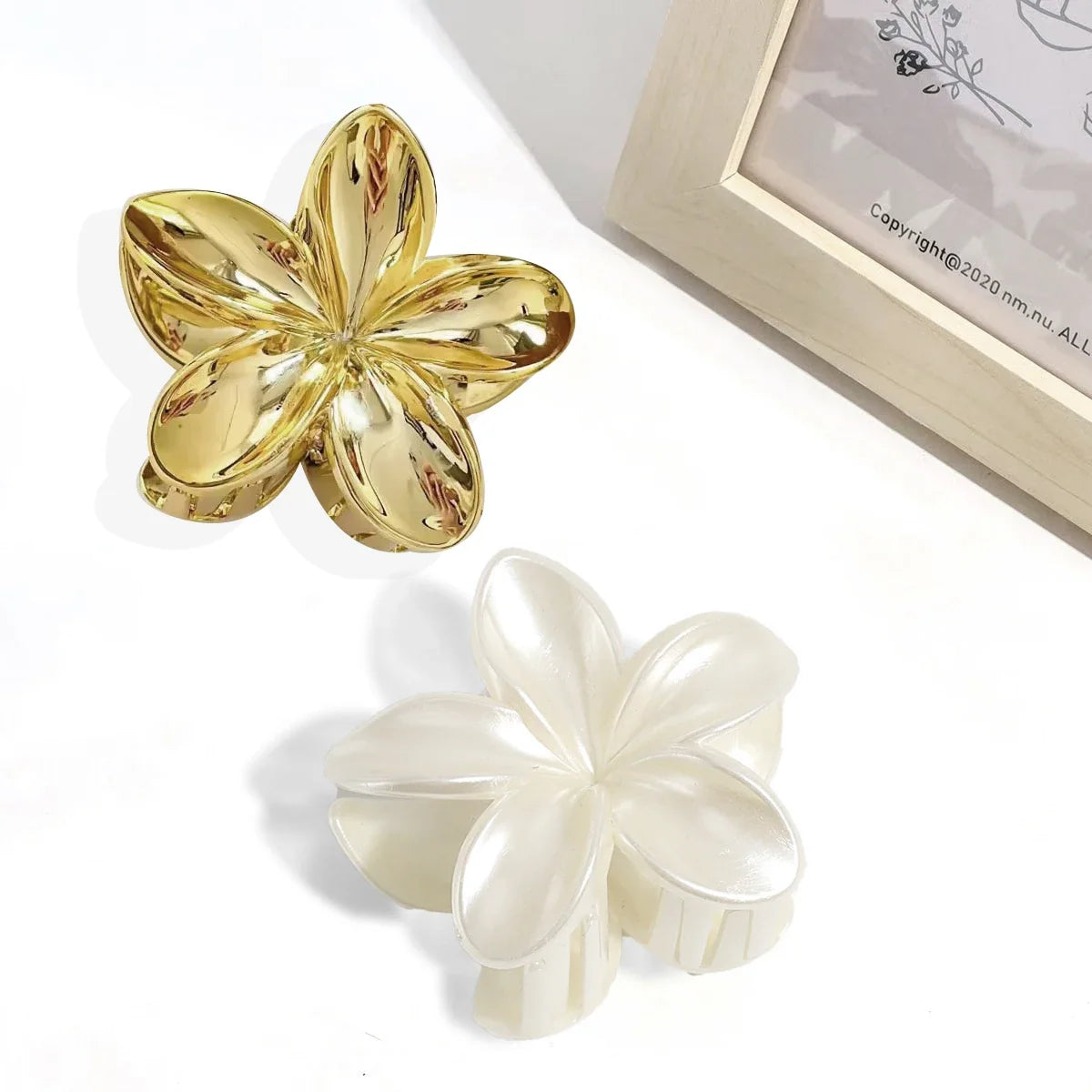 Korean Hawaiian Gradient Flower Hair Claw Clip for Women