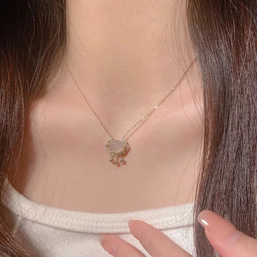 Women's Heart Pendant Necklace – Stainless Steel Clavicle Chain