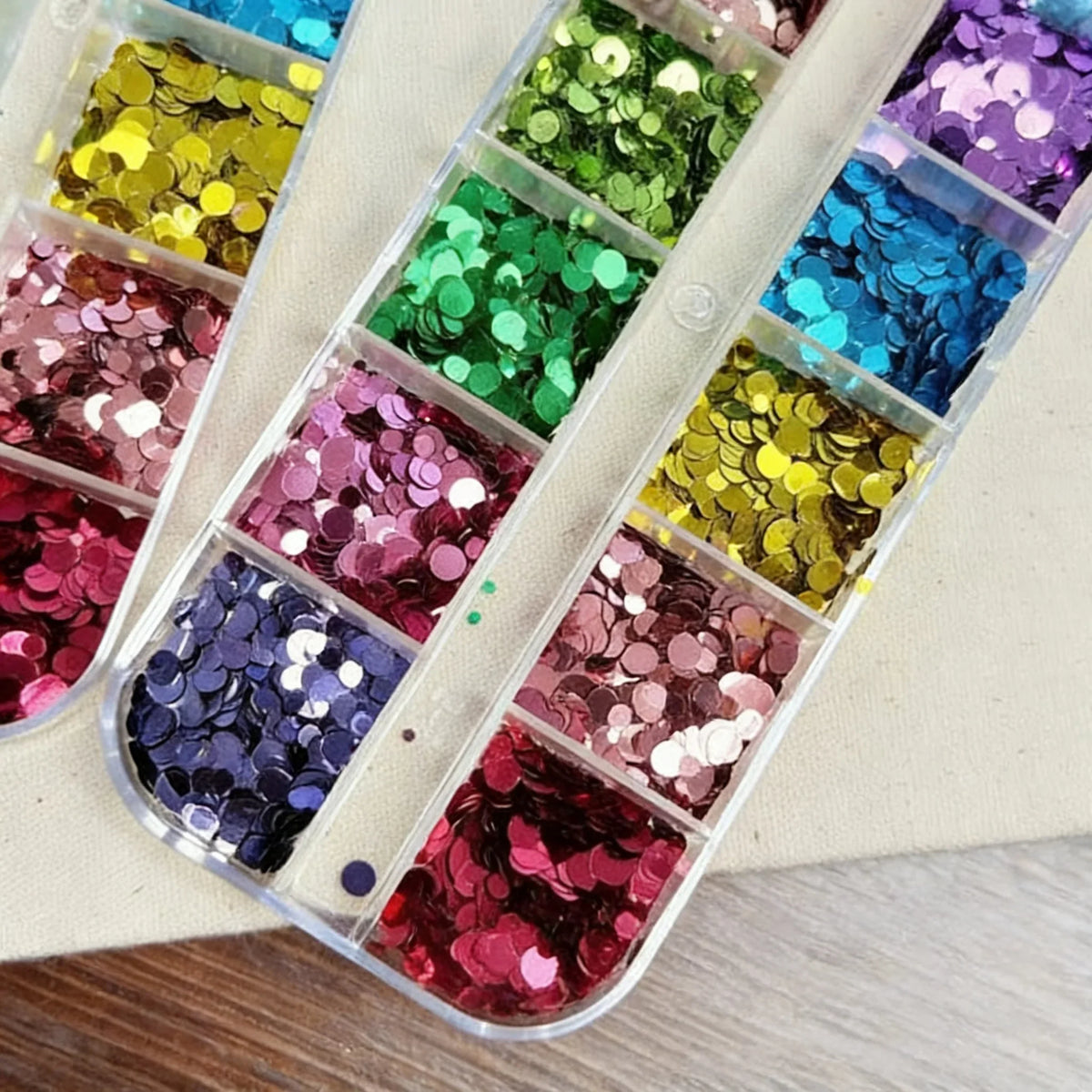 3D Flower Nail Glitter Sequins 12 Grids – Retro Nail Art Charms