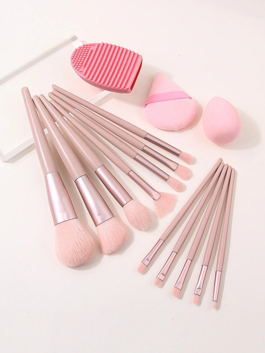 15-Piece Soft Makeup Brush Set with Sponge & Powder Puff
