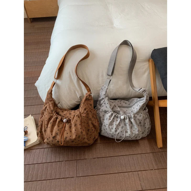Korean Pleated Crossbody Dumpling Bag – Large Capacity Nylon