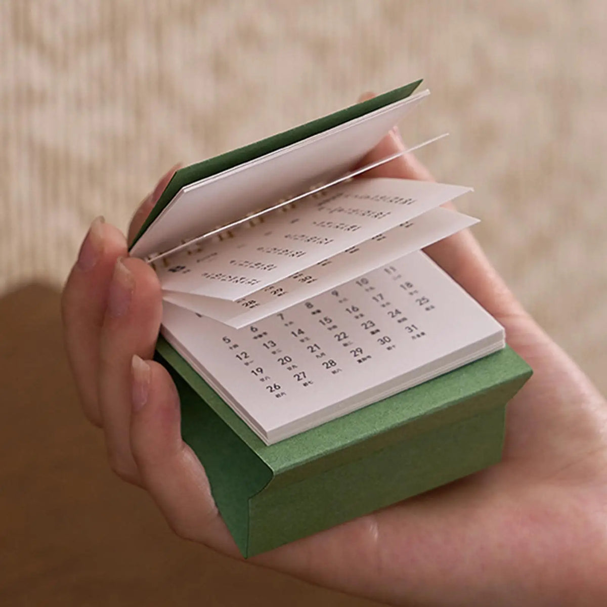 2026 Mini Desk Calendar – Monthly Planner & Scheduler