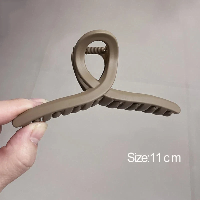 Large Acrylic Hair Claw Clip – Korean Geometric Barrette