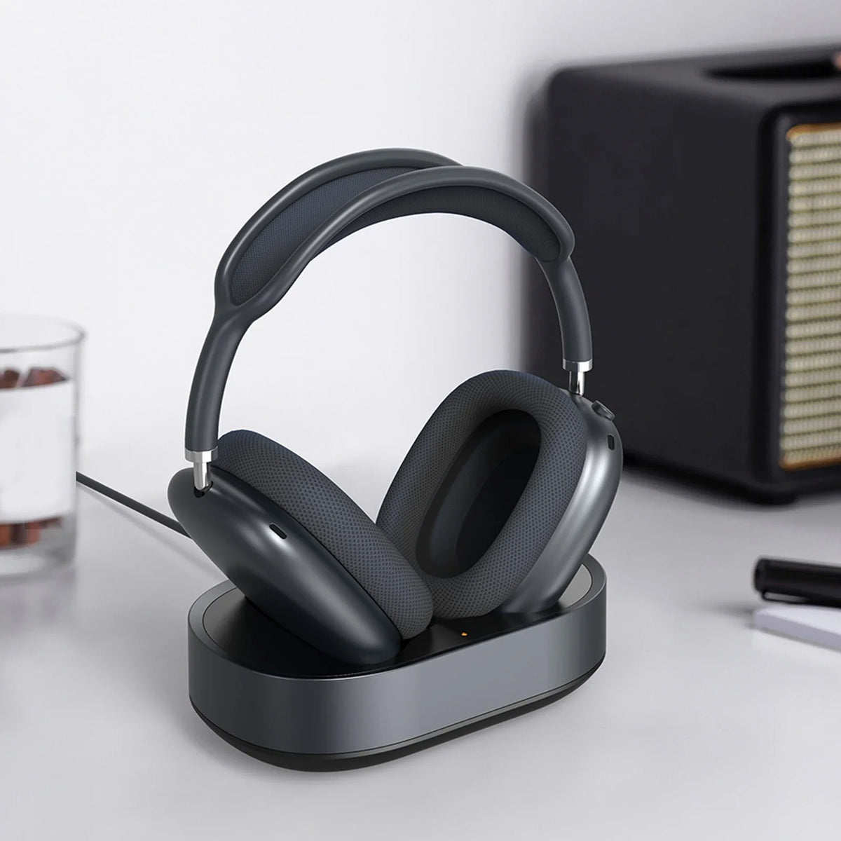 AirPods Max Magnetic Charging Dock USB-C & Lightning