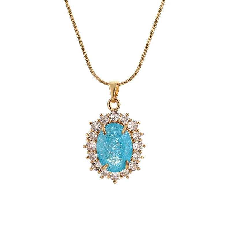 Women's Gold Minimalist Clavicle Pendant Necklace | Zirconia
