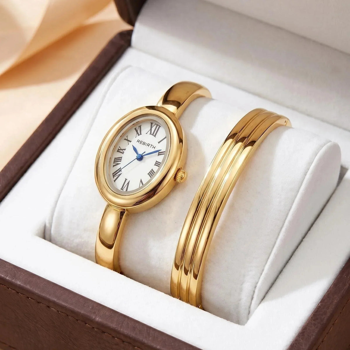 Women's Gold Watch & Bracelet Set – Quartz Roman Numeral