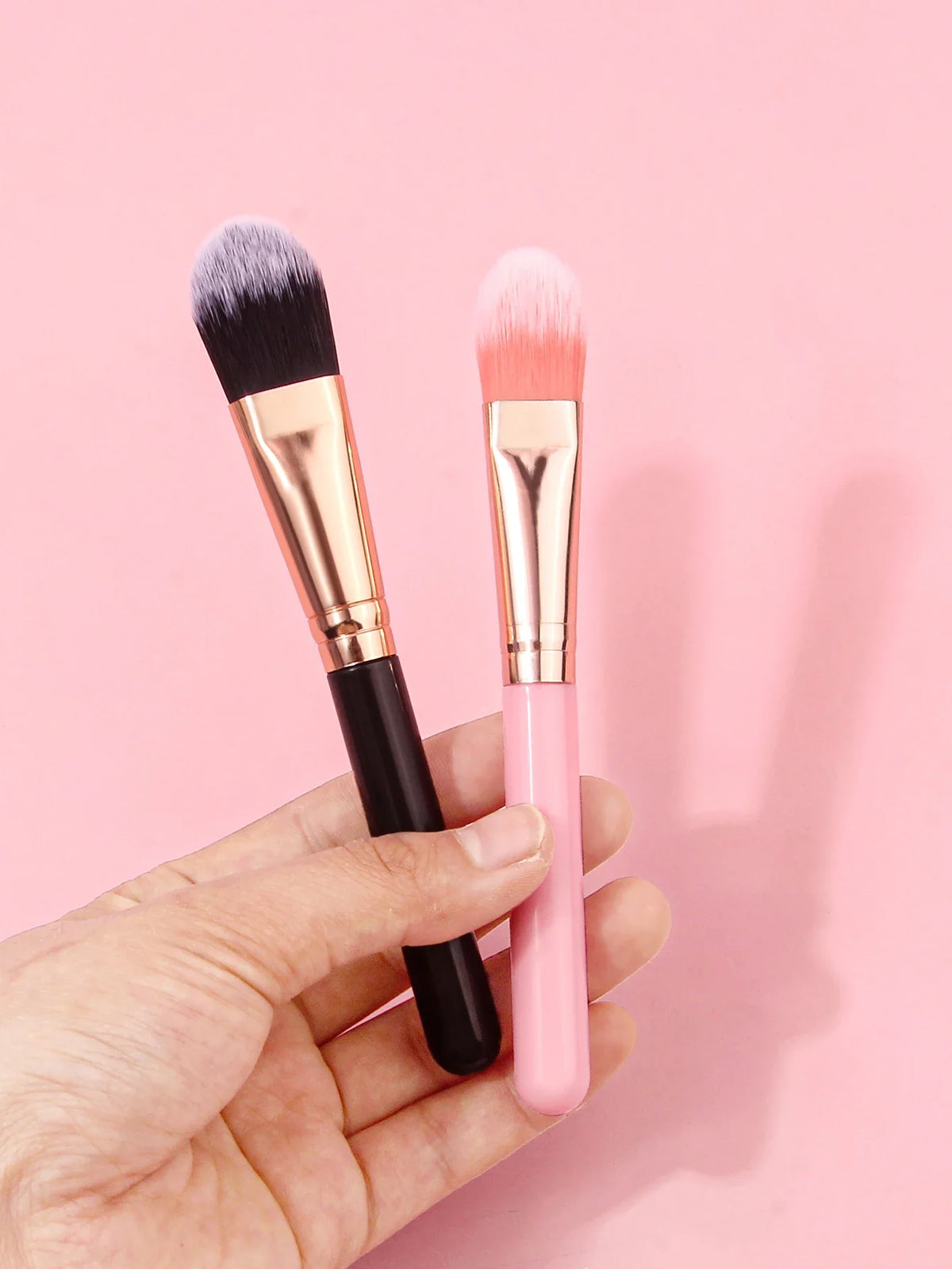 2PCS Flat Tongue Foundation Brushes – Soft Wool Fiber | Nixie
