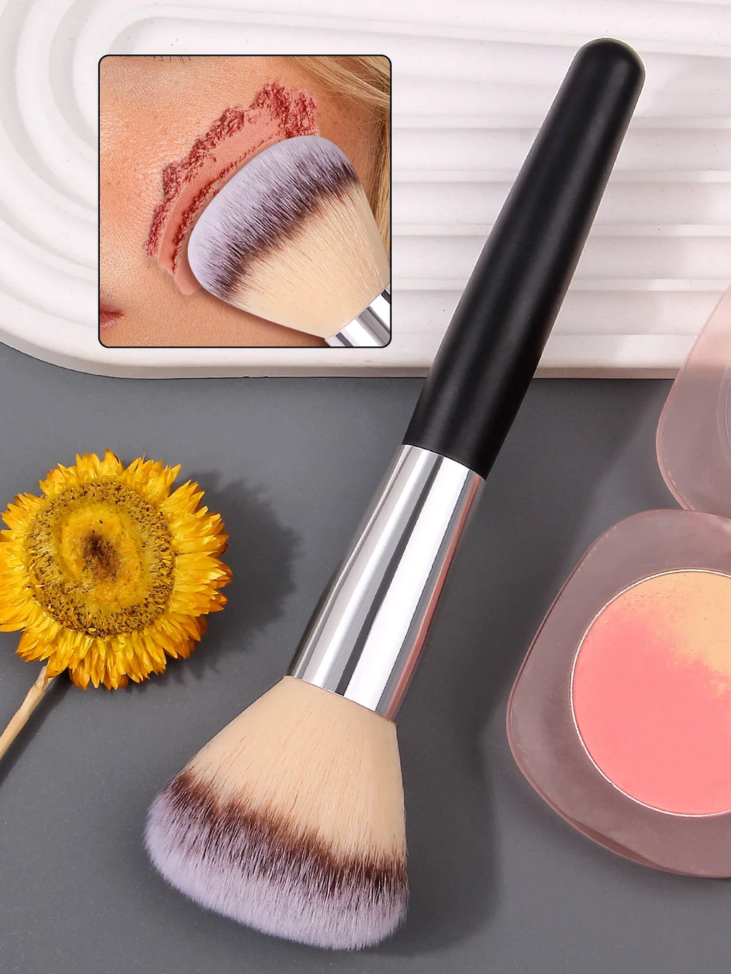 Fluffy Nylon Blush Brush with Wooden Handle – Makeup Brush