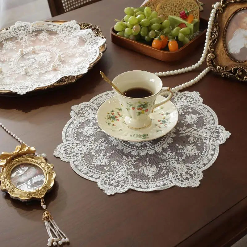 Retro European Embroidered Lace Table Mat – Floral Doily