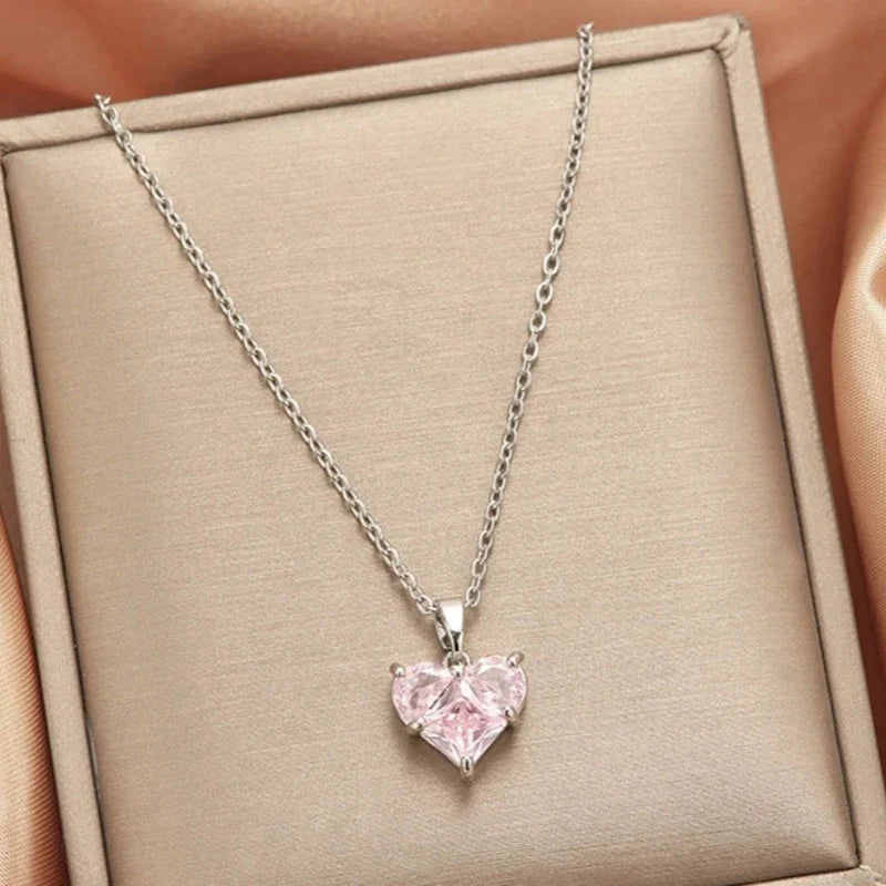 Women's Heart Pendant Necklace – Stainless Steel Collarbone Chain