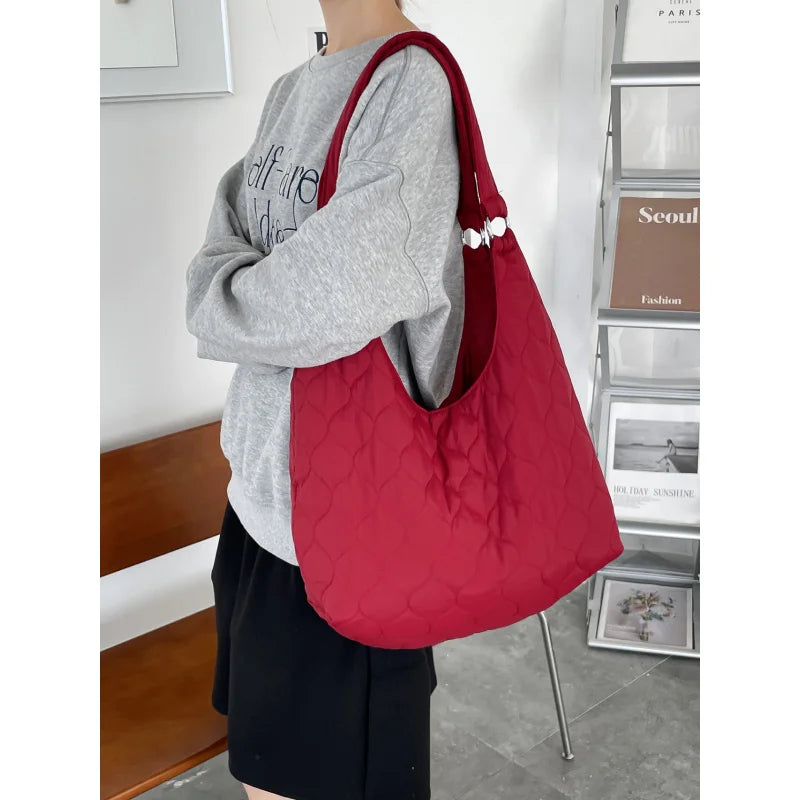 Korean Quilted Shoulder Bag – Large Capacity Women's Tote