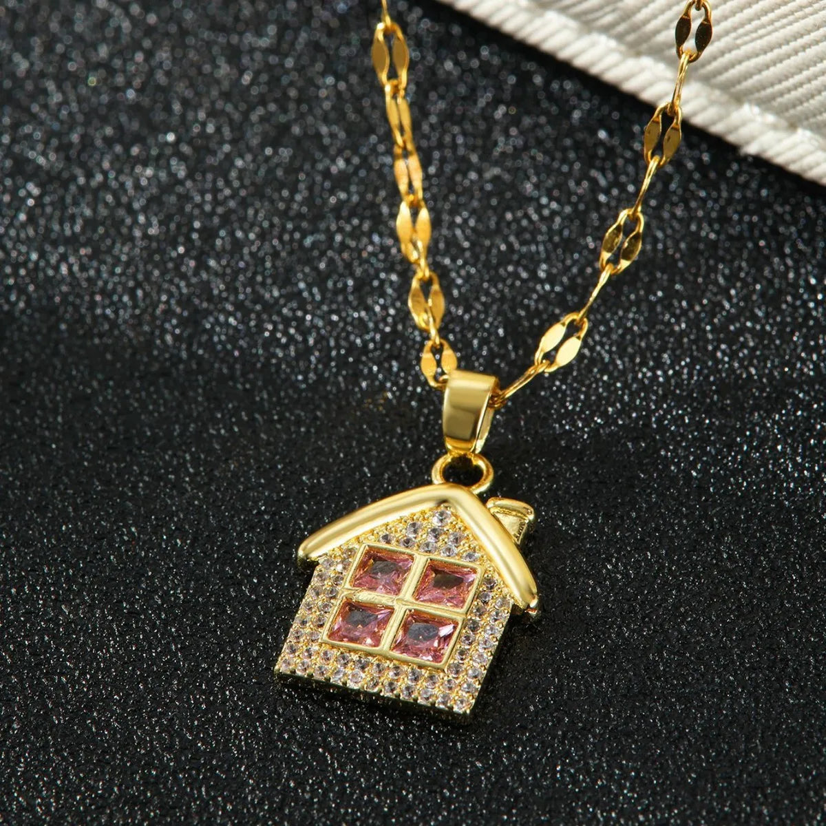 Women's Gold Copper Pendant Necklace | Zircon & Steel Chain