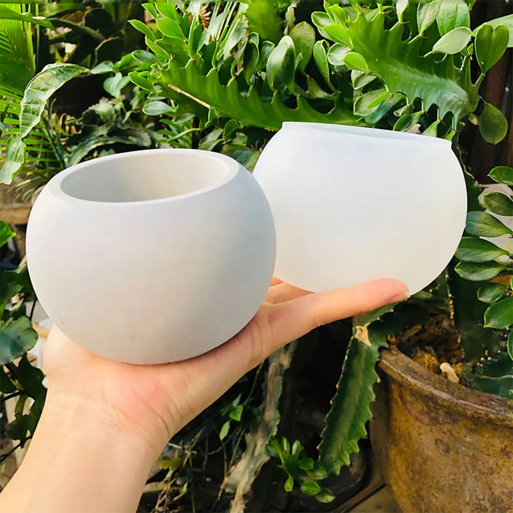 Spherical Silicone Mold – Resin, Concrete & Candle Casting DIY