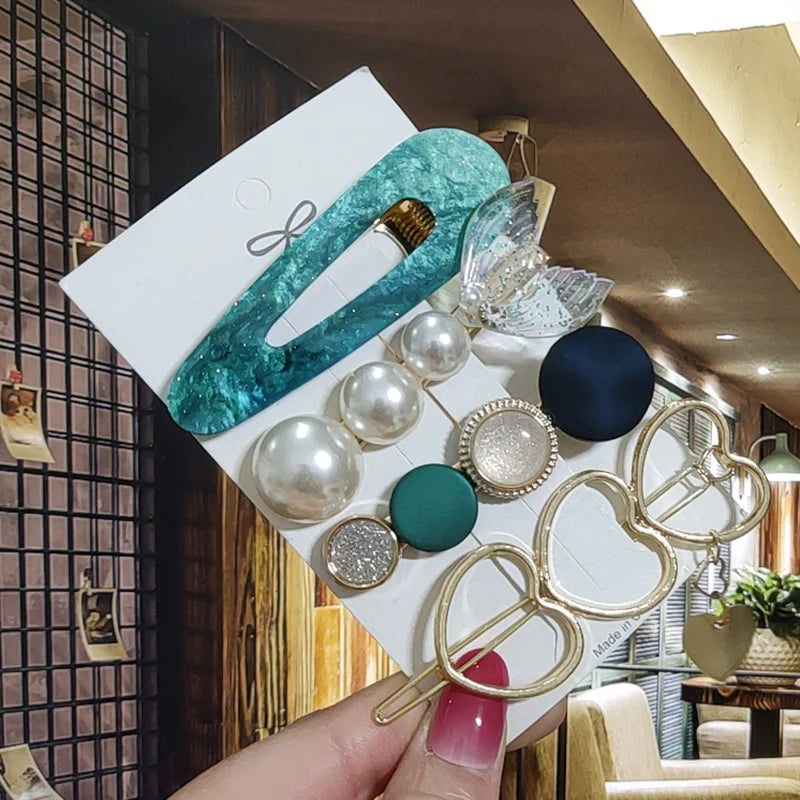 Pearl Rhinestone Hair Clip for Women – Flower Barrette