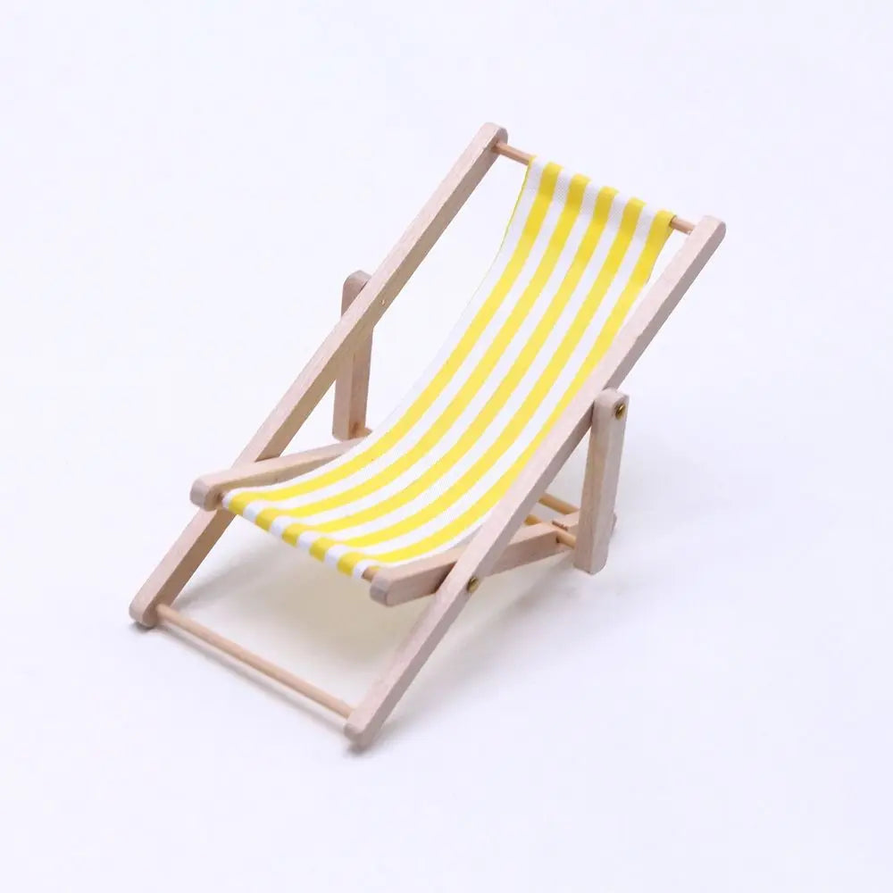 Miniature Dollhouse Beach Chair 1/12 Scale Foldable Wood