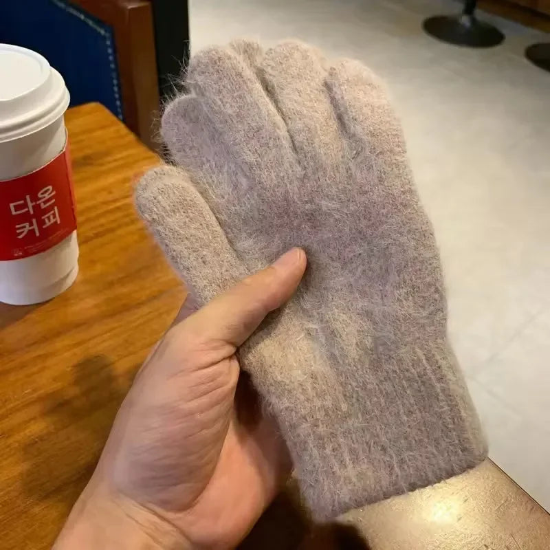 Women's Winter Knit Full Finger Gloves – Warm & Stylish