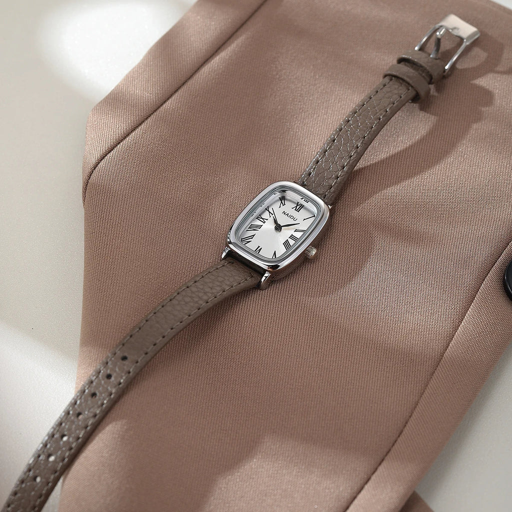Women's Leather Strap Quartz Watch – Roman Numeral Casual Style
