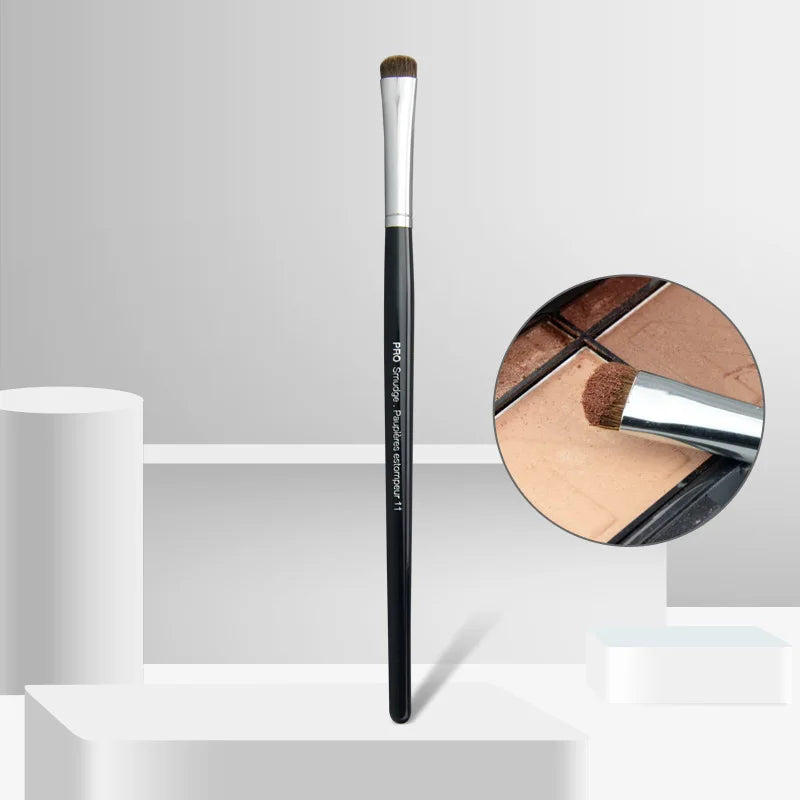 SEP #11 Flat Eye Shadow Brush – Horse Hair Smudger Tool