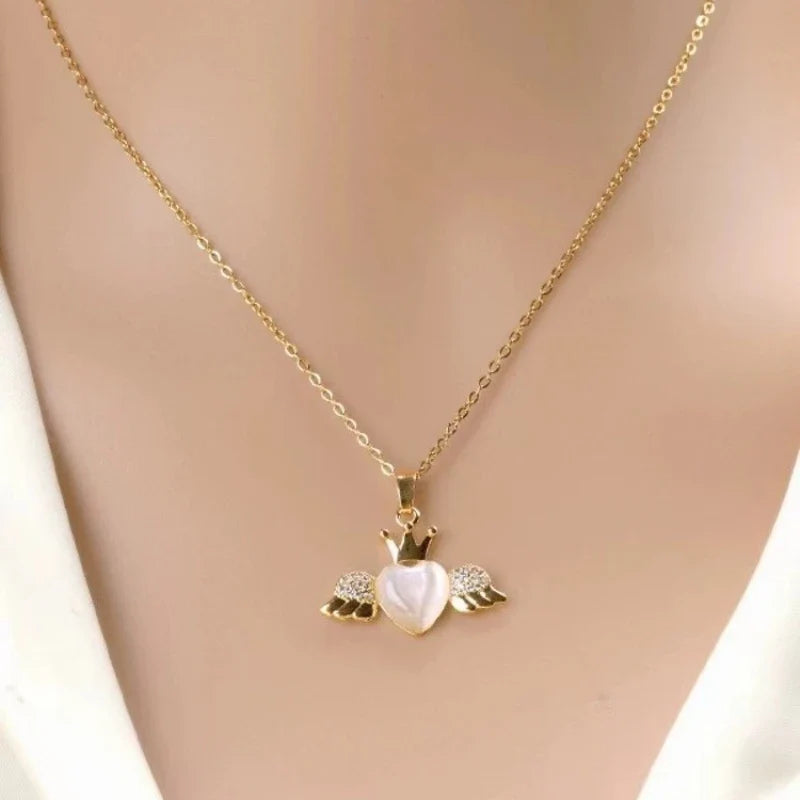 Women's Love Heart Wings Pendant Necklace – Gold Plated