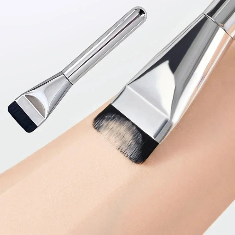 Ultra Thin Foundation & Blade Concealer Brush Set – 3pcs