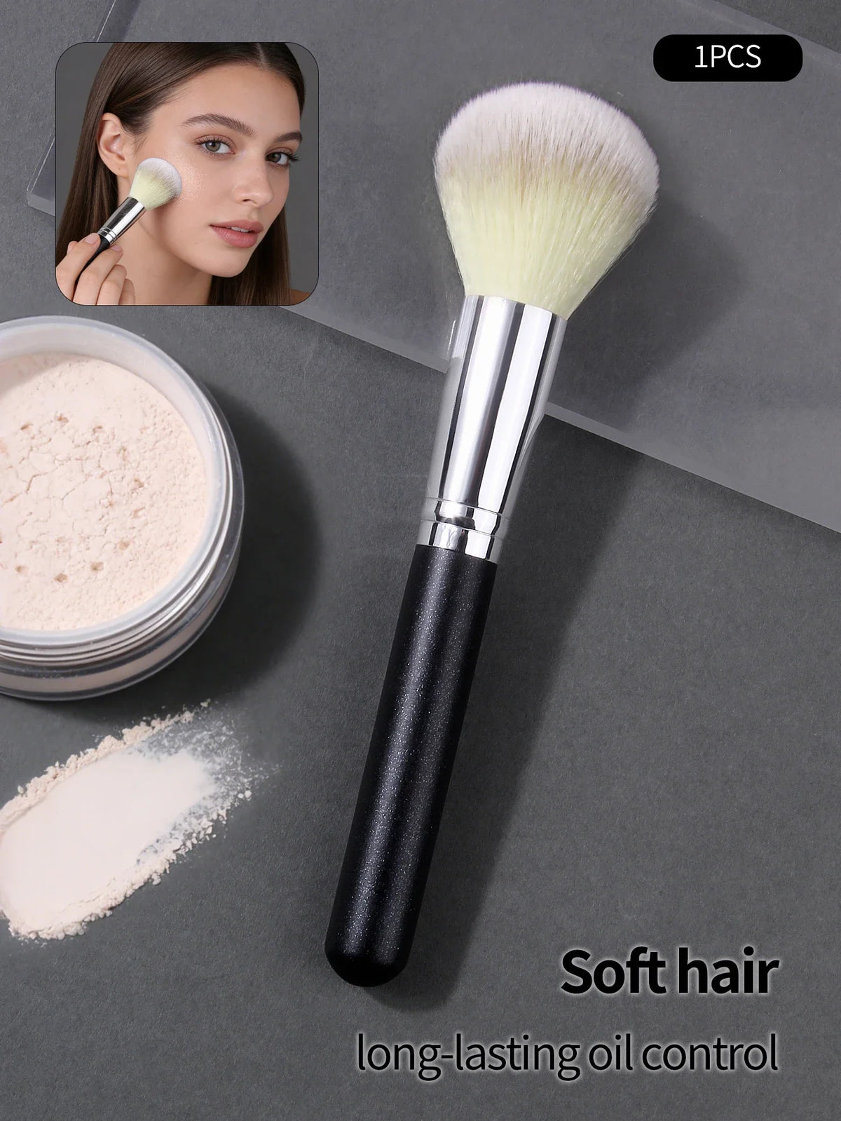 Three-Color Blush & Contour Brush – Wood Handle Makeup Tool