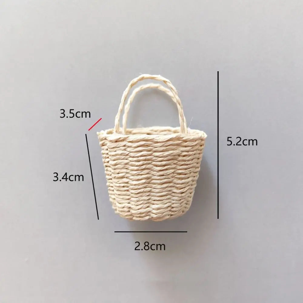 Miniature Woven Basket for BJD OB11 Dollhouse – 1/6 Scale
