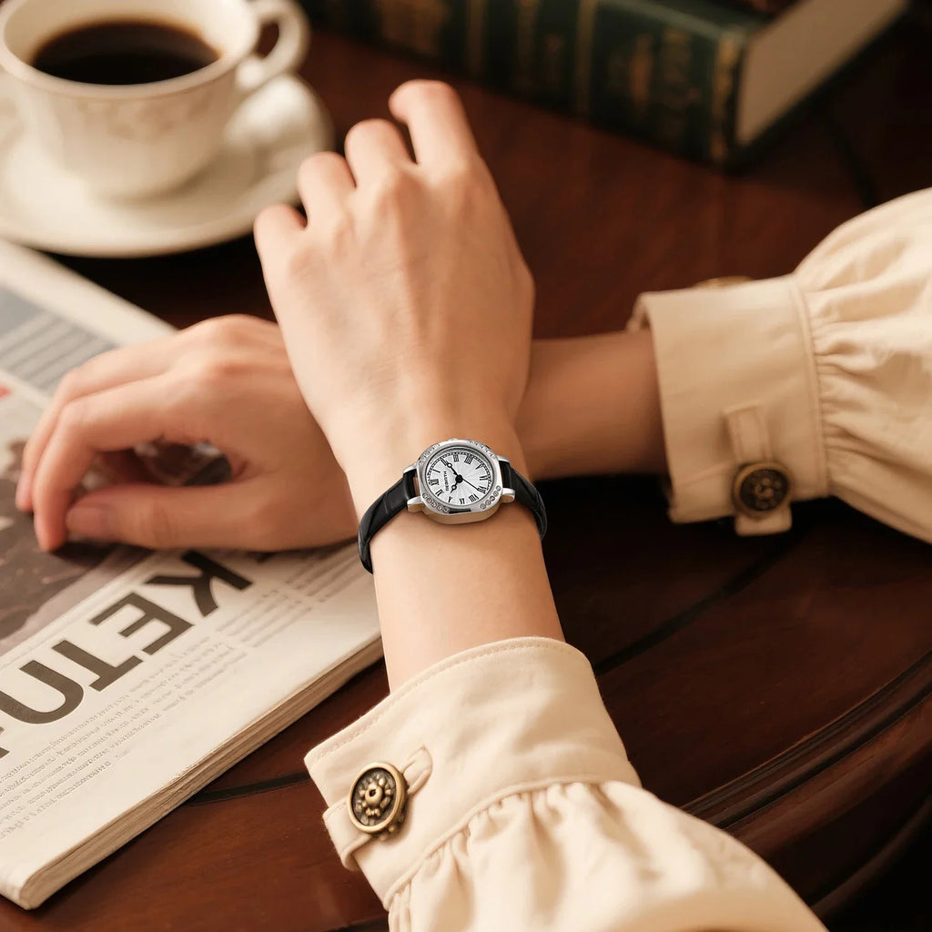 REBIRTH Retro Quartz Watch – Roman Numeral Leather Band | College Style