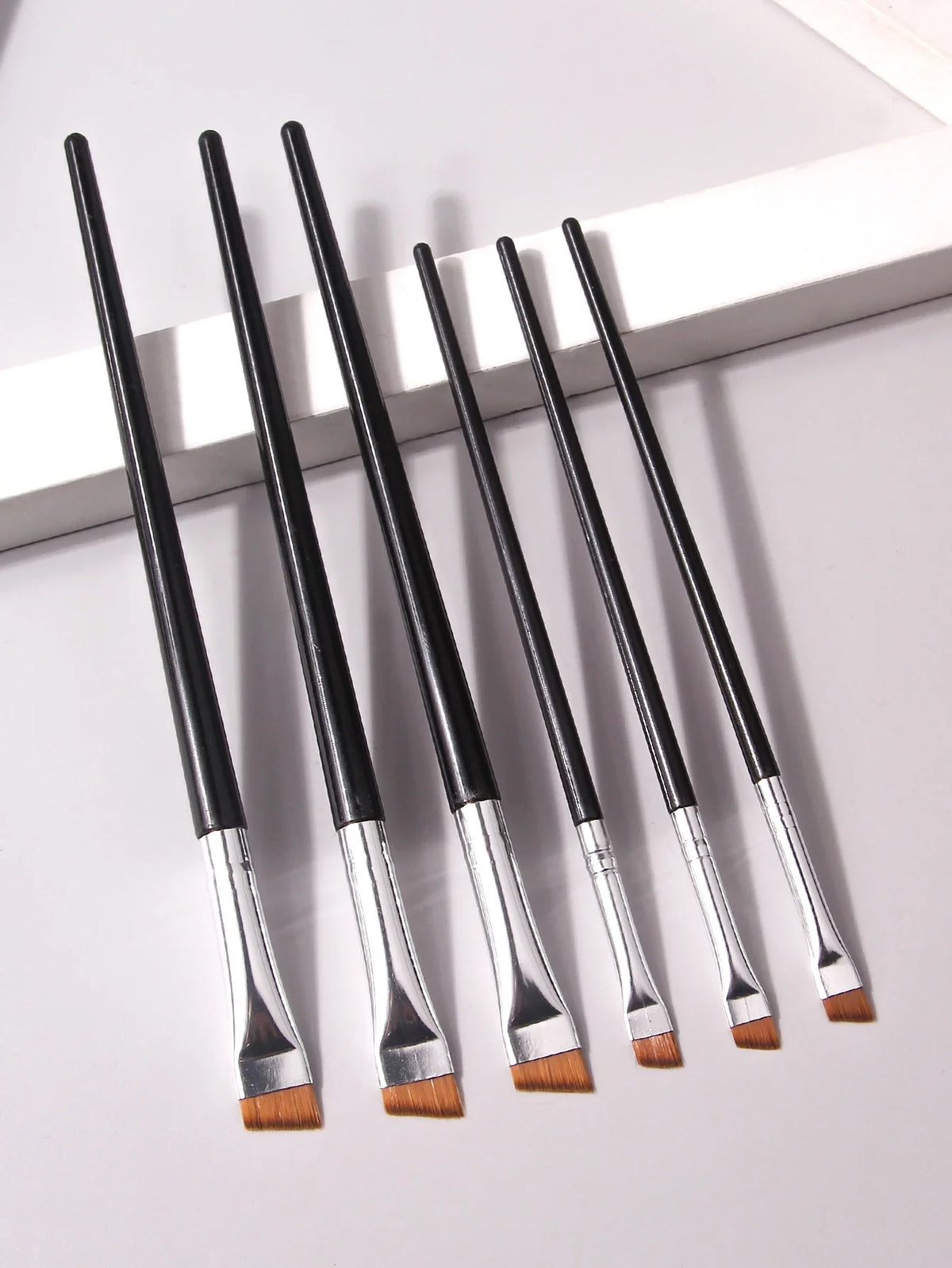6-Piece Eye Makeup Brush Set – Eyeliner & Eyebrow Brushes
