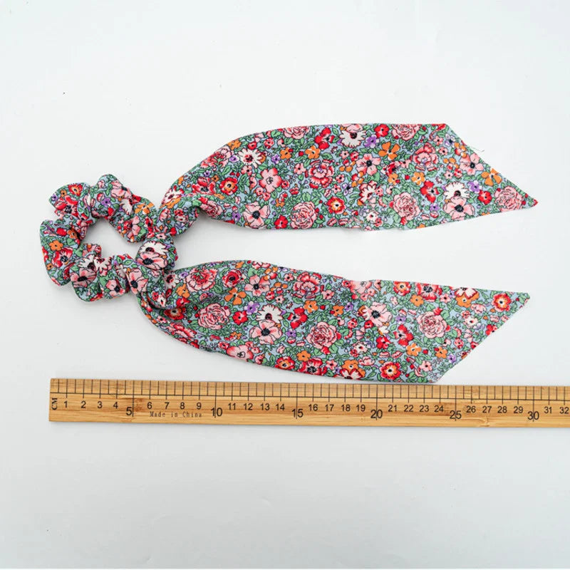 Korean Polka Dot Scrunchies – Women's Elastic Hair Ties & Scarf