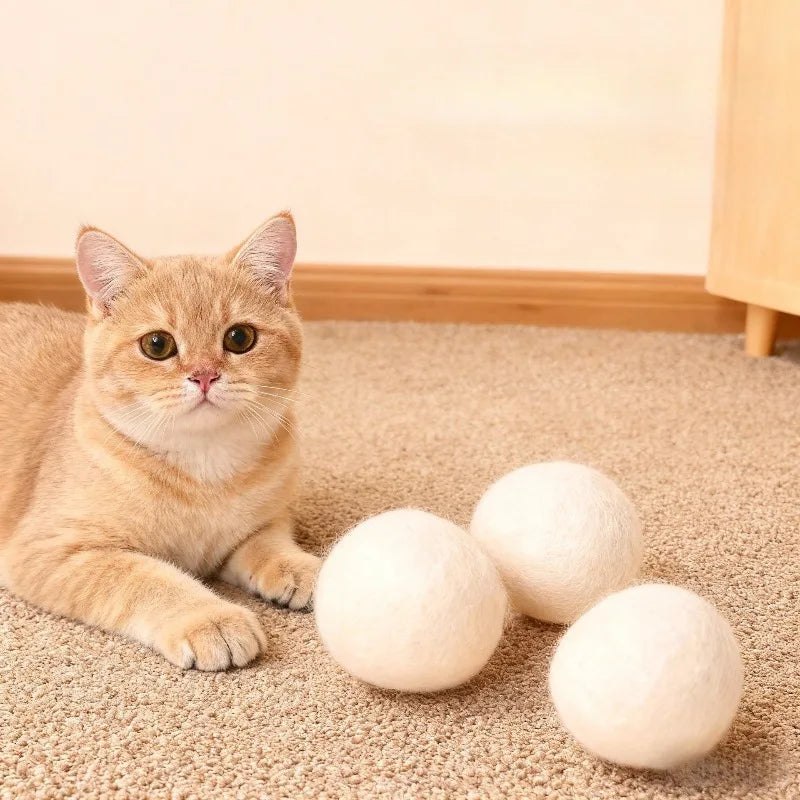 Silent Wool Ball Cat Toy – Bite-Resistant Hunting Toy