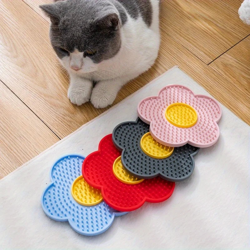 Flower Lick Mat for Dogs & Cats – Silicone Slow Feeder Pad
