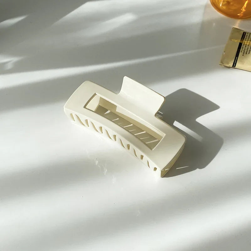 Large Acrylic Hair Claw Clip – Korean Geometric Barrette