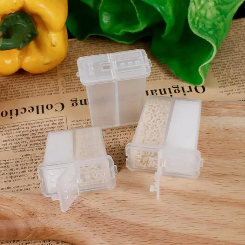 2-in-1 Camping Spice Shaker Dual Compartment Salt & Pepper Jar