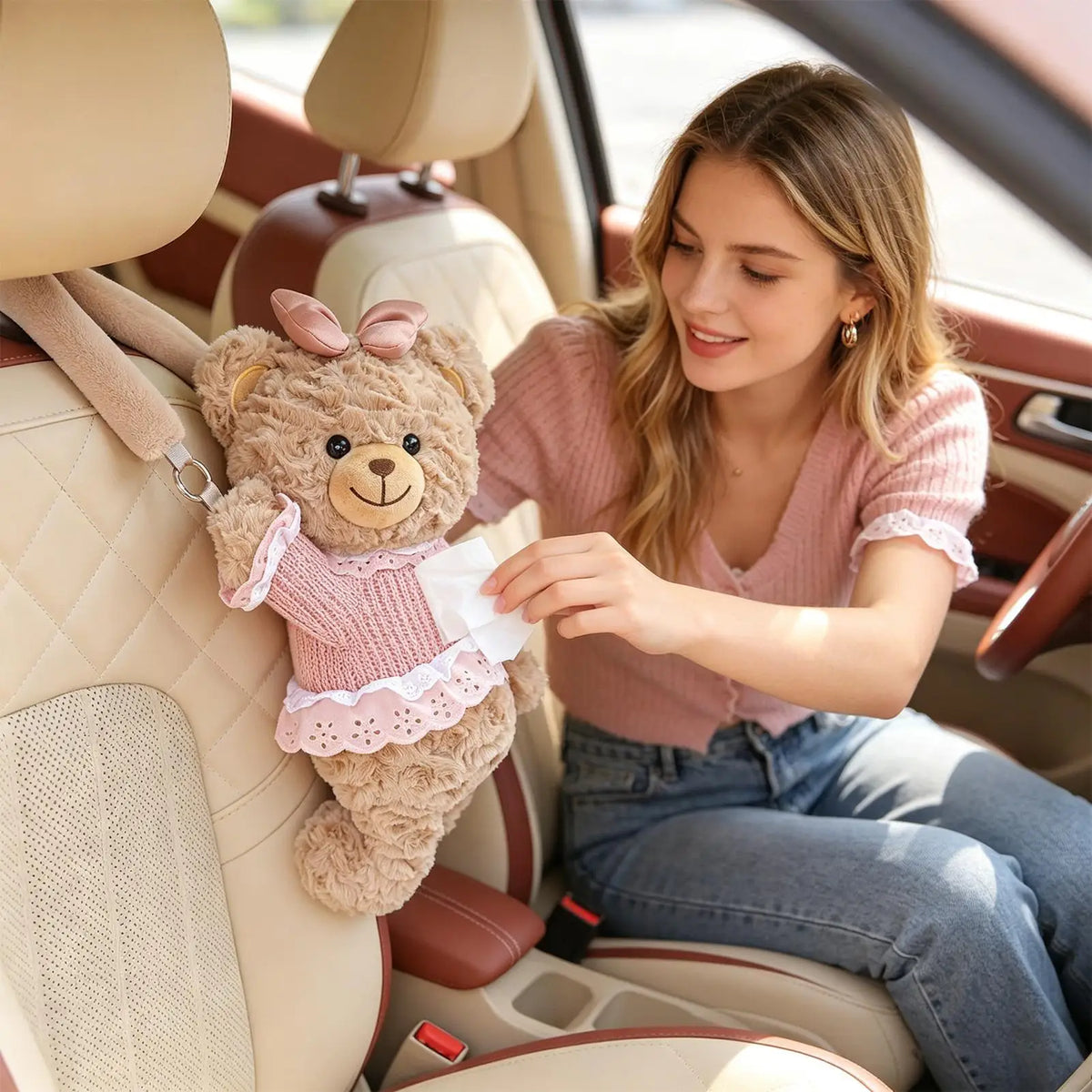 Cute Bear Car Tissue Box Holder – Plush Car Decor Accessory