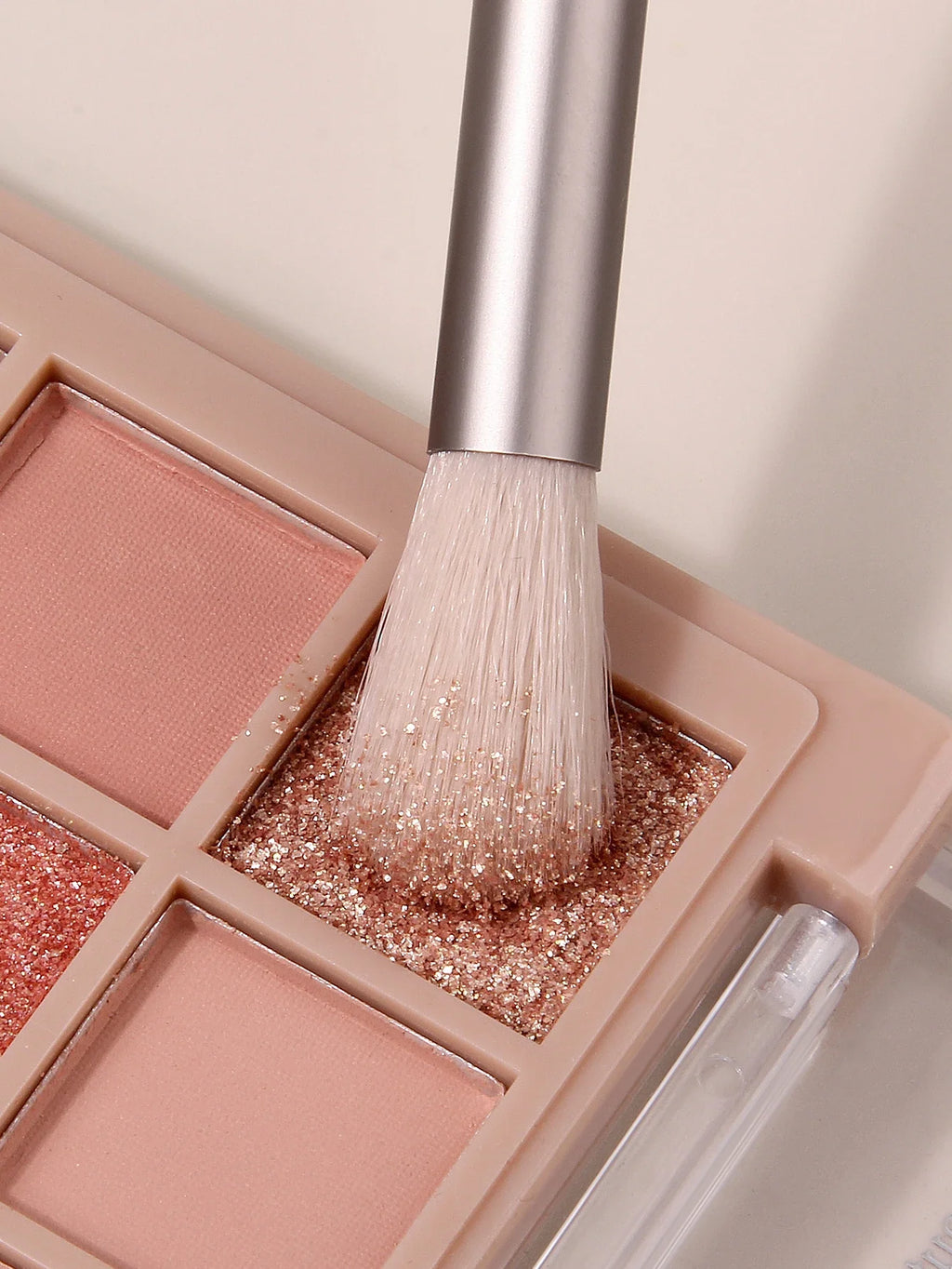 2Pcs Nose Shadow & Highlighting Makeup Brushes – Soft Bristles