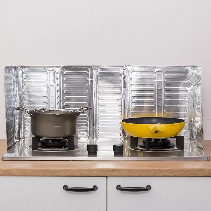 Foldable Aluminum Foil Oil Splatter Guard for Stove – 4 Panel