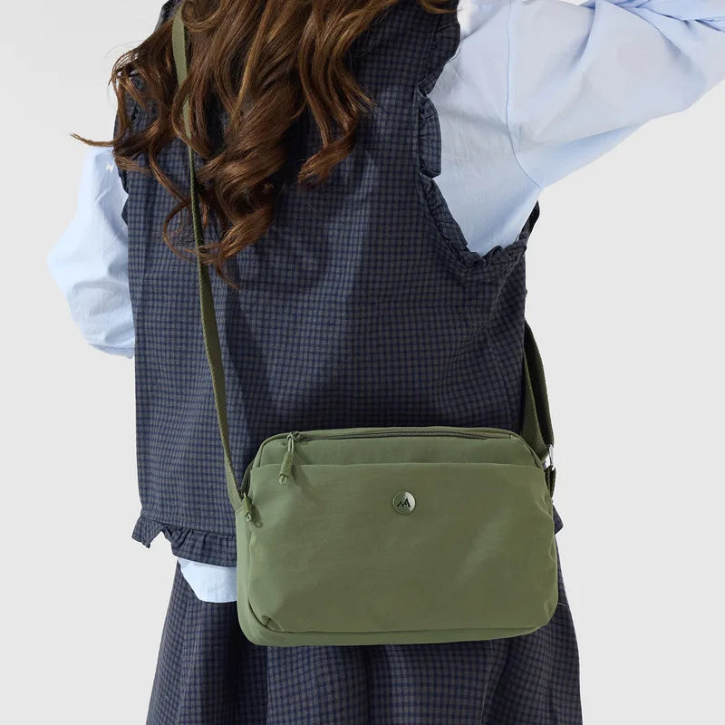 Waterproof Nylon Crossbody Bag – Lightweight Everyday Bag