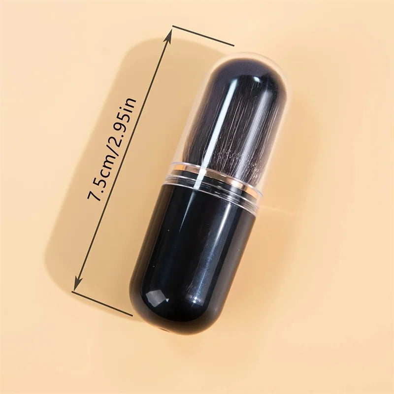 Retractable Kabuki Brush – Capsule Travel Makeup Brush